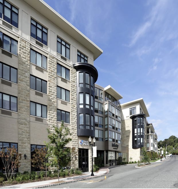 Edgewater Apartments for Rent Infinity Edgewater